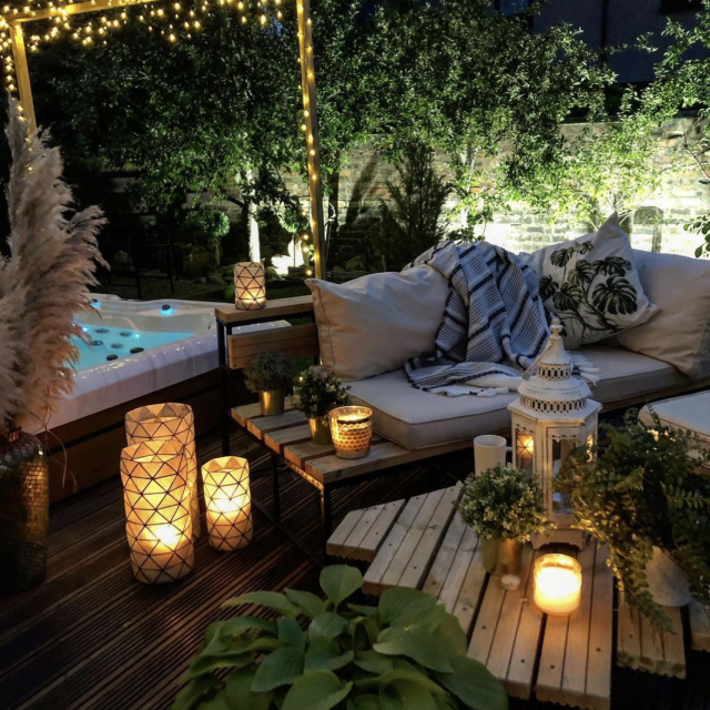 Instagram @the.place.next.door