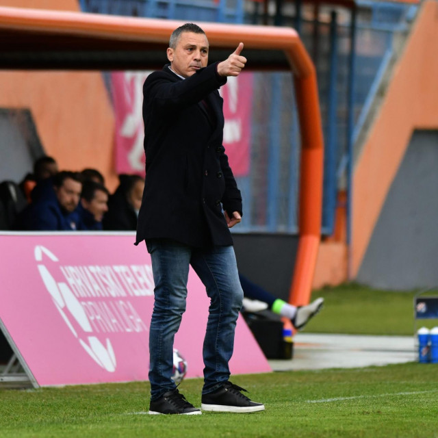 Sergi Escobar, trener Šibenika