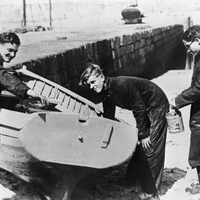 Princ Philip kao student