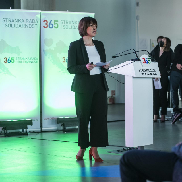 Jelena Pavičić Vukičević