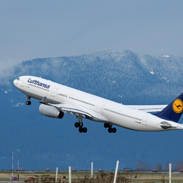 Avion kompanije Lufthansa