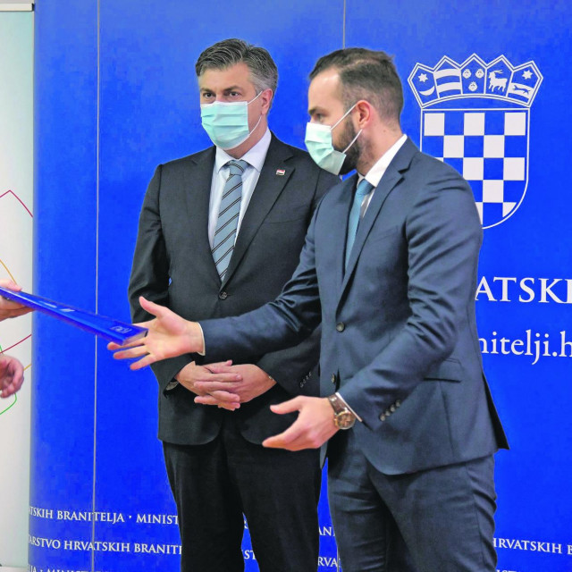 Andrej Plenković, Josip Aladrović