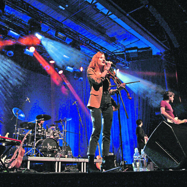 Koncert dubravačke rock pop grupe Silente u zagrebačkoj Tvornici kulture. 