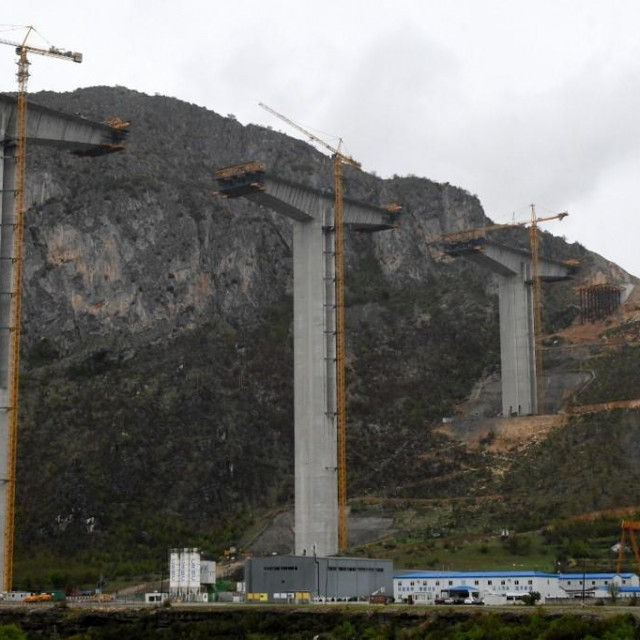 autocesta od Bara do granice sa Srbijom