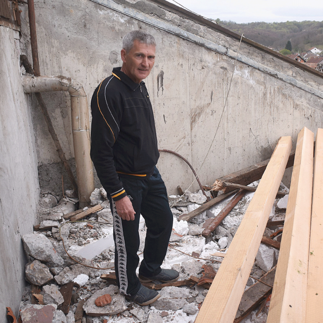 Željku Jambrešiću srušili dimnjak na stan