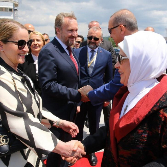 Sabija Izetbegović (lijevo)