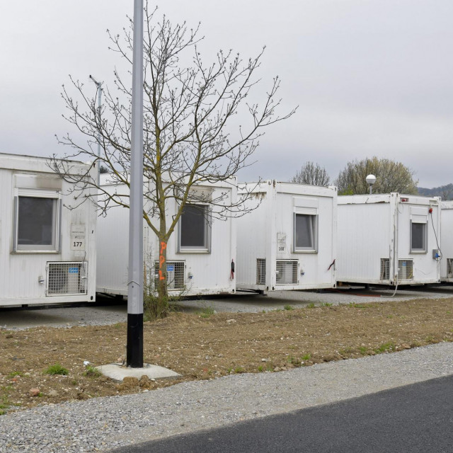 Ilustracija / kontejnersko naselje u Petrinji