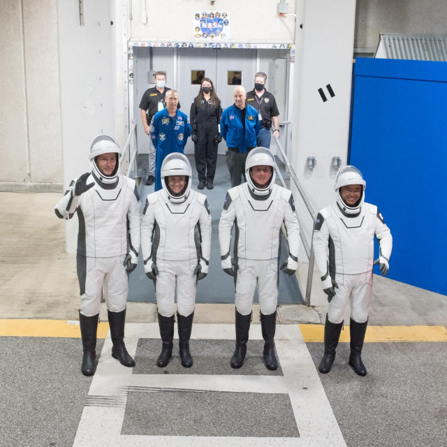 Thomas Pesquet, Megan McArthur, Shane Kimbrough i Akihiko Hoshide