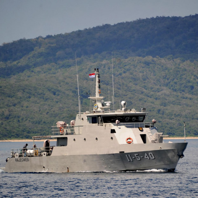 Indonezijski patrolni brod KRI Rajegwesi koji je sudjelovao u potrazi za podmornicom