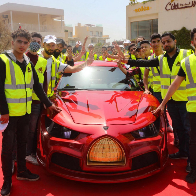 Predstavljanje auta Quds Rise