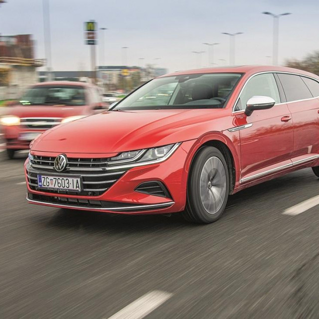 VW Arteon 2.0 TDI DSG Elegance