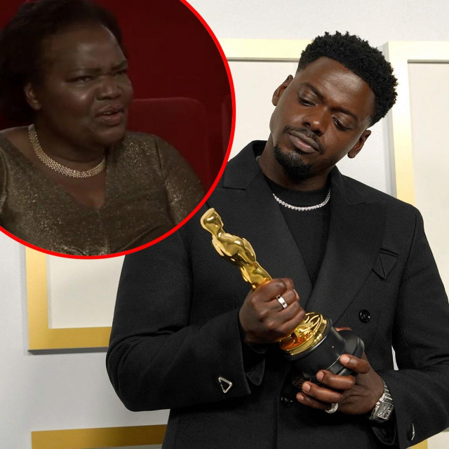 Daniel Kaluuya i njegova majka (u krugu)