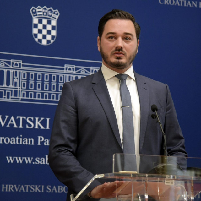 Marko Milanović Litre