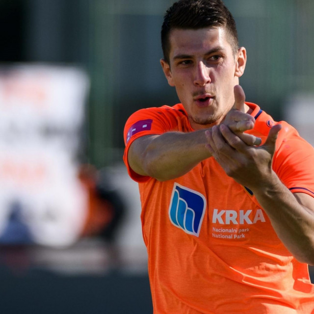 Deni Jurić slavi gol