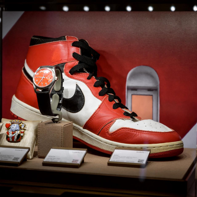 Kultni par tenisica Michaela Jordana ide na aukciju