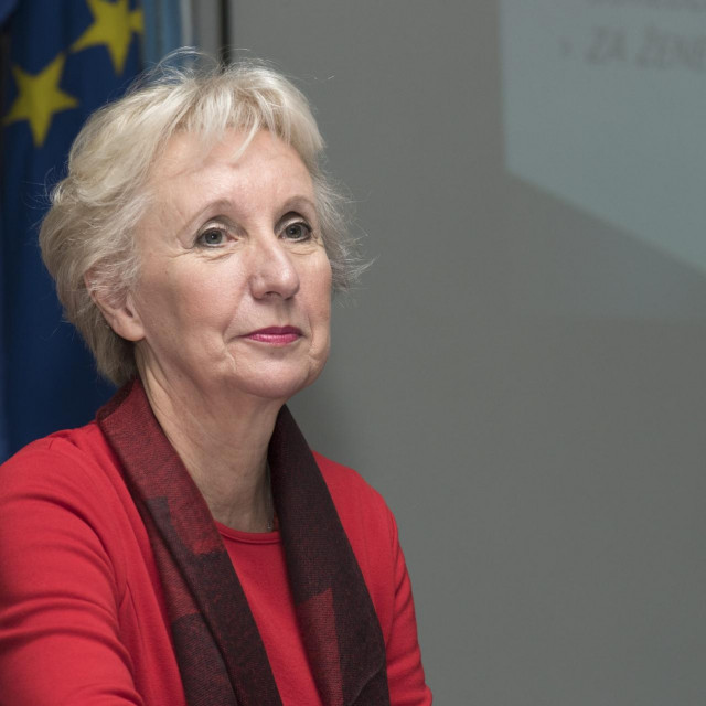 Lana Petö Kujundžić