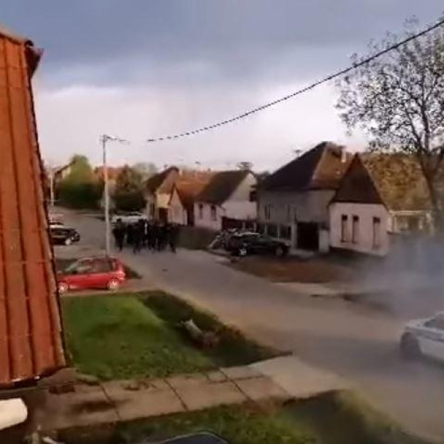 Incident u Borovu kod Vukovara