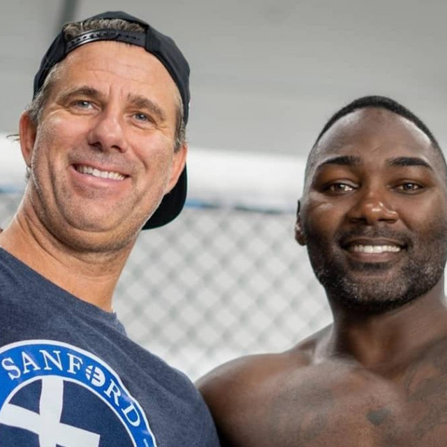 Henry Hooft i Anthony Johnson