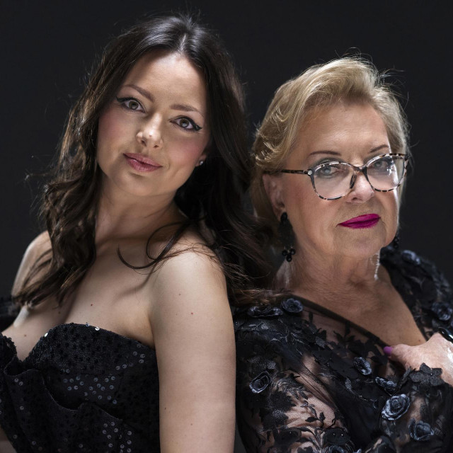 Ana Opačak i Gabi Novak