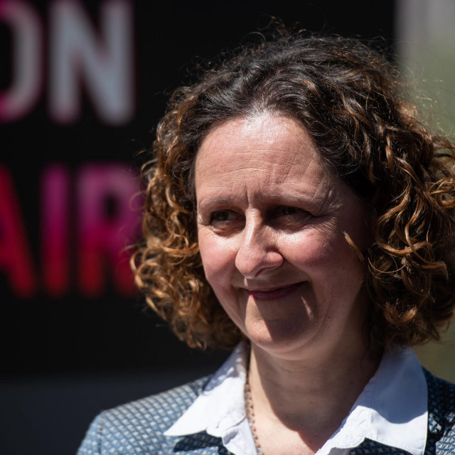  Nina Obuljen Koržinek