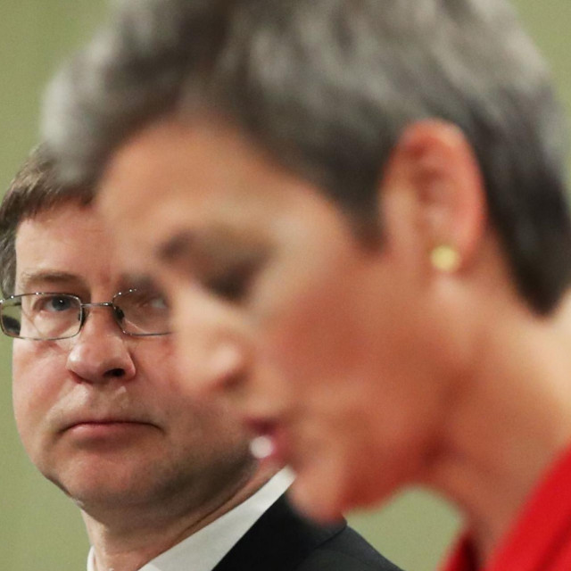Odluku je priopćio potpredsjednik Komisije Valdis Dombrovskis