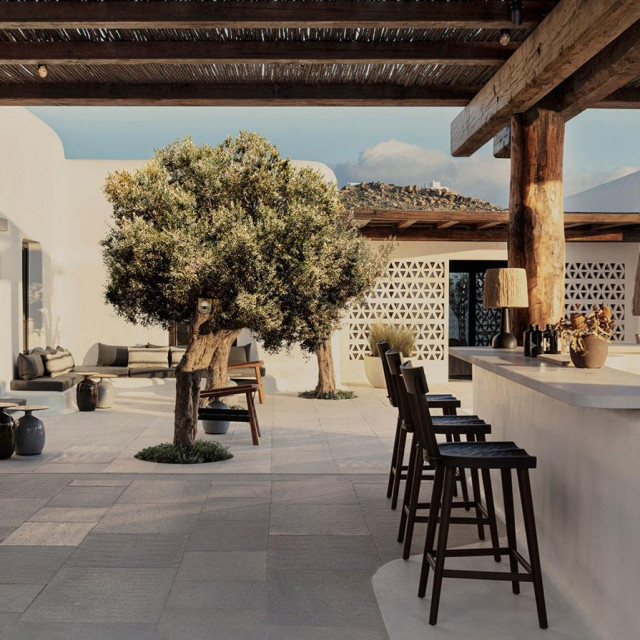 @yiorgoskordakis, @vangelispaterakis