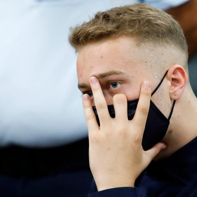 Finnegan Elder Lee pred sudom se ispričao obitelji ubijenog policajca