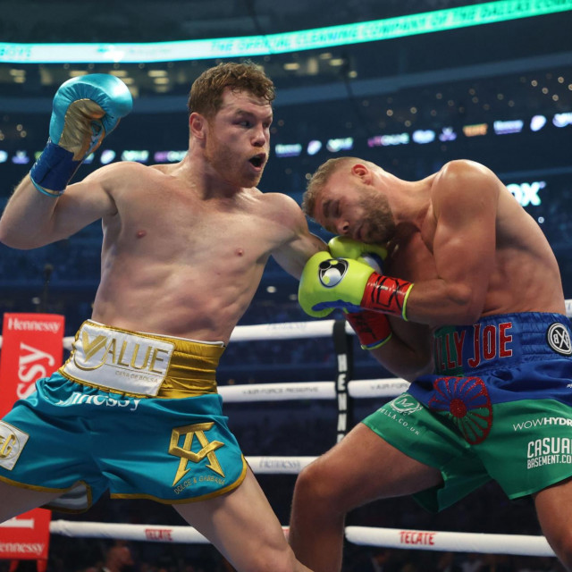 Canelo Alvarez i Billy Joe Saunders