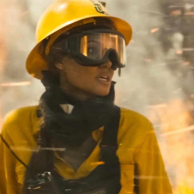 Angelina Jolie u svom novom filmu glumi vatrogaskinju