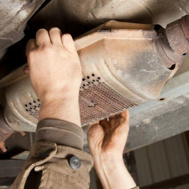 Plemeniti metali u katalizatorima čine ih vrijednima lopovima