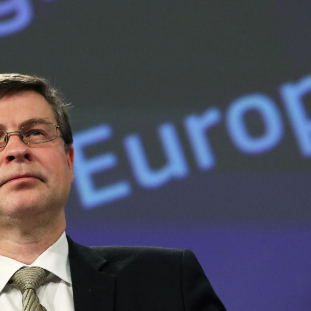 Dombrovskis je u ponedjeljak izjavio kako bi mjera mogla postati redovni instrument za poticaj gospodarskog rasta EU