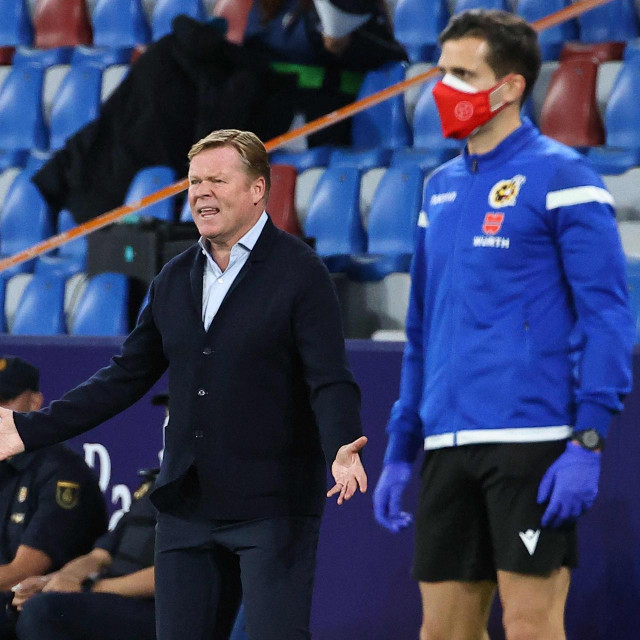Ronald Koeman vrlo je blizu izlaznih vrata Nou Campa