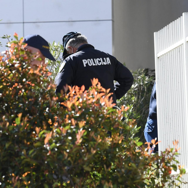 Policija, Ilustracija