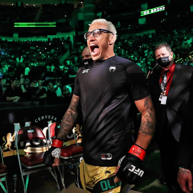 Charles Oliveira