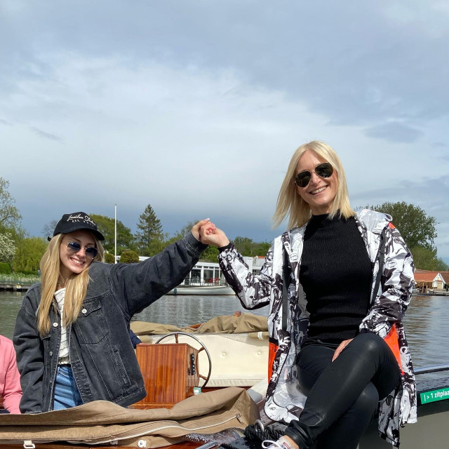 Albina Grčić i Uršula Tolj