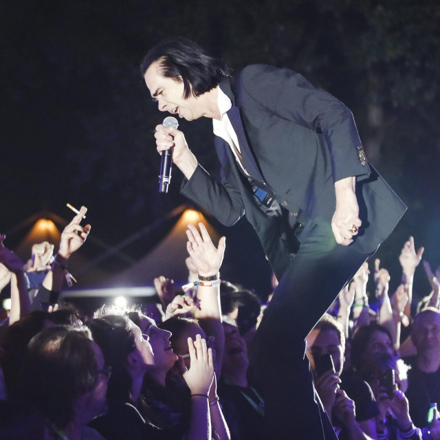 Nick Cave & The Bad Seeds tijekom nastupa na INmusic festivalu 2018. godine