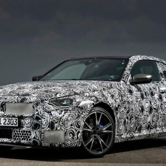 BMW M240i xDrive Coupe (prototip)