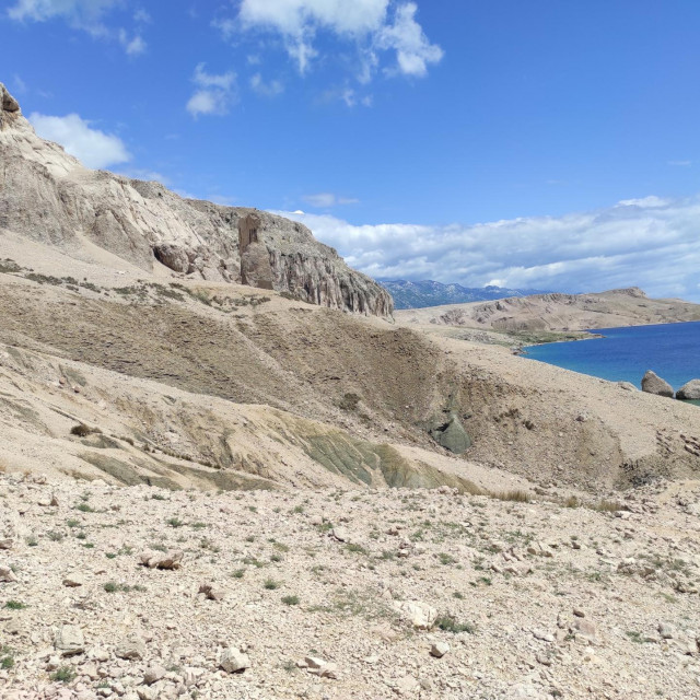 Staza Life on Mars, Metajna, Pag