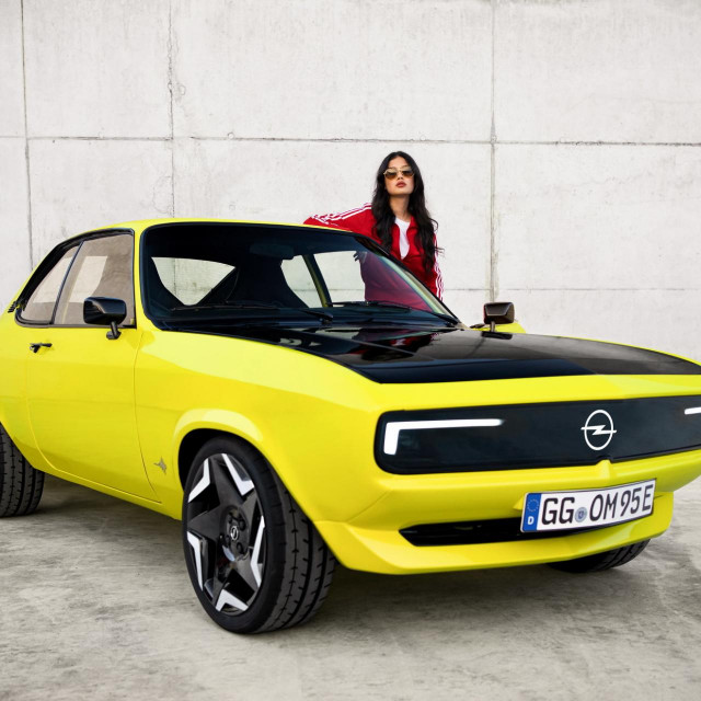 Opel Manta GSe ElektroMOD Coupe