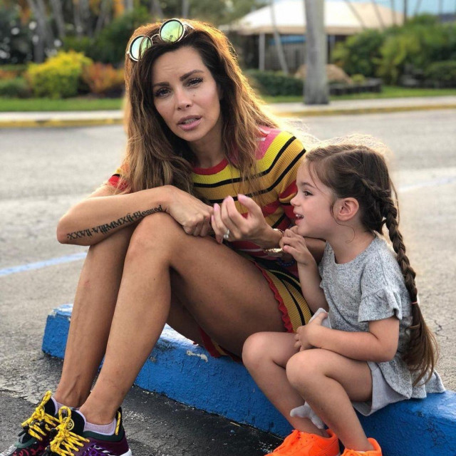 Nikolina Pišek Ristović i kći Una