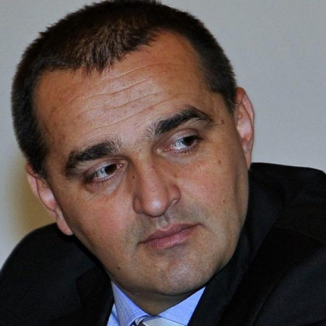 Damir Juzbašić