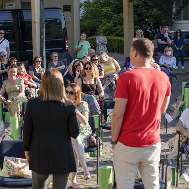 Ana Čerenšek i Igor Čerenšek tijekom radionice u Sisku