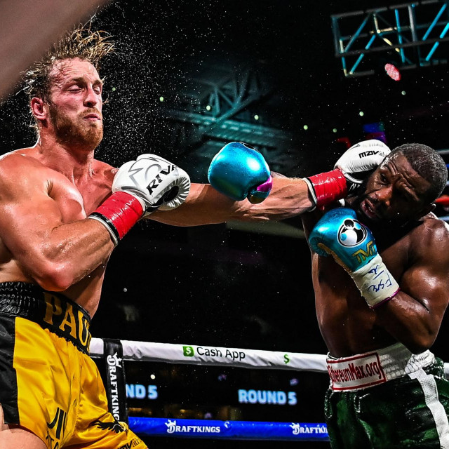 Logan Paul i Floyd Mayweather Jr.