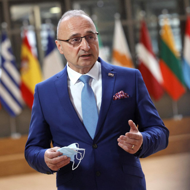 Gordan Grlić Radman