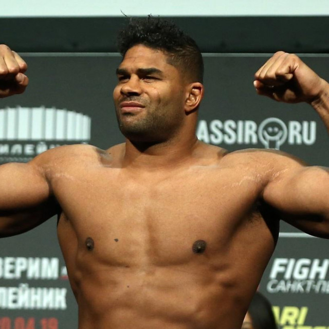 ST PETERSBURG, RUSSIA - APRIL 19, 2019: Dutch MMA fighter Alistair Overeem during a weigh-in before his fight against Alexei Oleinik (not in picture) at UFC Fight Night 149 in Yubileiny Sports Centre. Valery Sharifulin/TASS,Image: 427101383, License: Rights-managed, Restrictions:, Model Release: no, Credit line: Valery Sharifulin/TASS/Profimedia