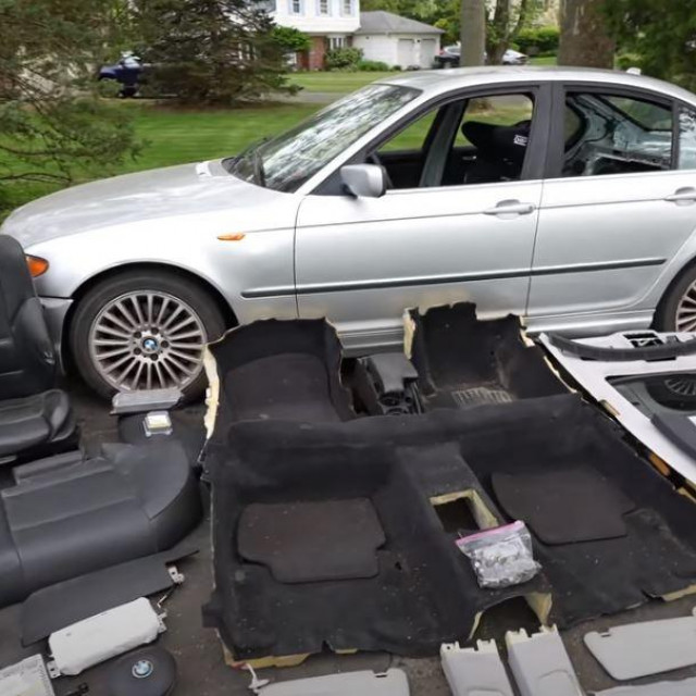 BMW 330xi (E46)