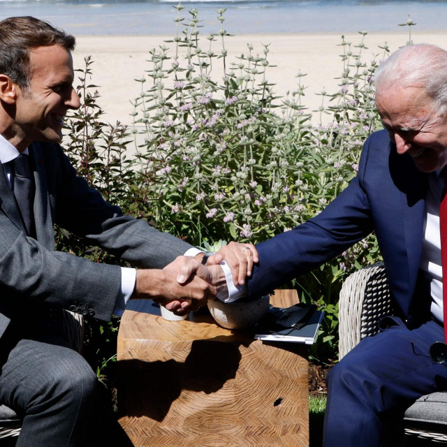 Emmanuel Macron i Joe Biden