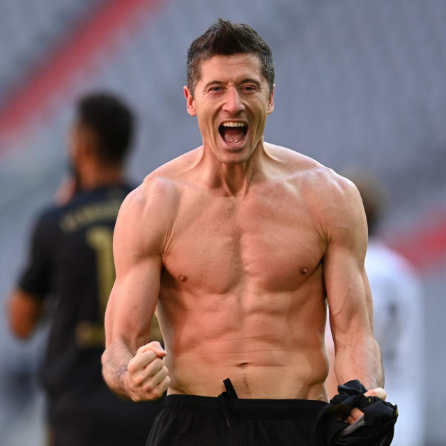 Danas će na teren i moćni Robert Lewandowski