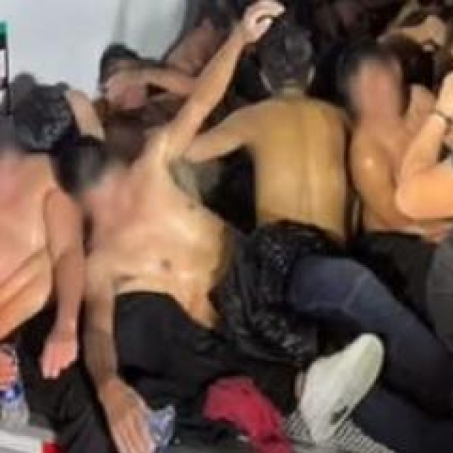 Migranti u kamionu