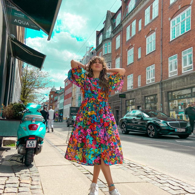 Ena Jurić (26), djevojka iz Gunje koja putuje svijetom. Fotografije su sa putovanja u Kopenhagen gdje je koristila platformu ”Host a Sister”